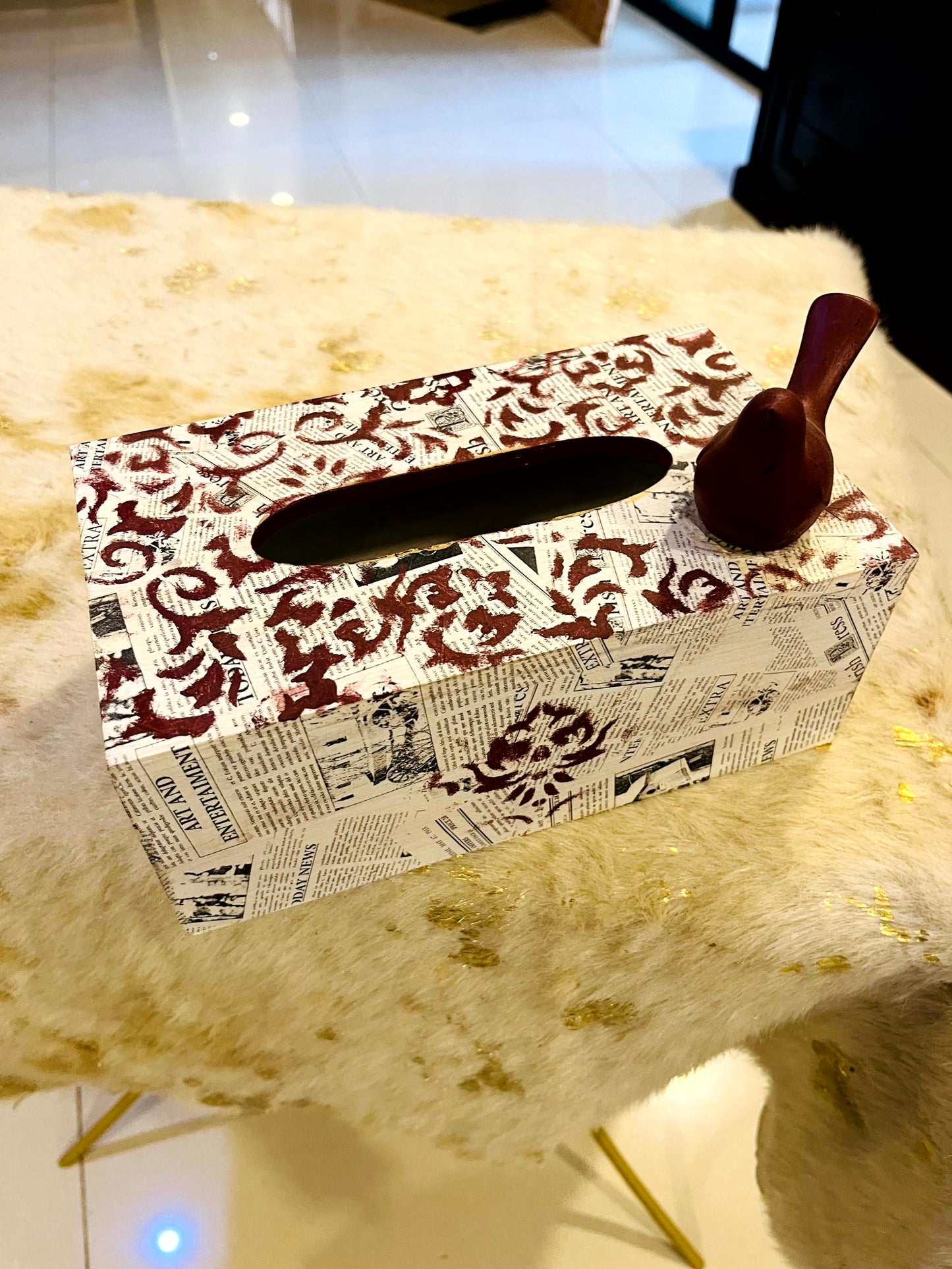 Tissue Box - With Customize Bird Design
