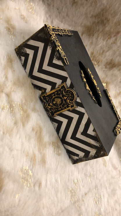 Handcrafted Wooden Tissue Box – Black with White Zigzag & Calligraphy Border