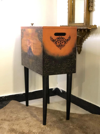 Handmade Prayer Stand - With Brown Mosque Art