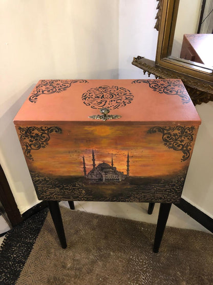 Handmade Prayer Stand - With Brown Mosque Art