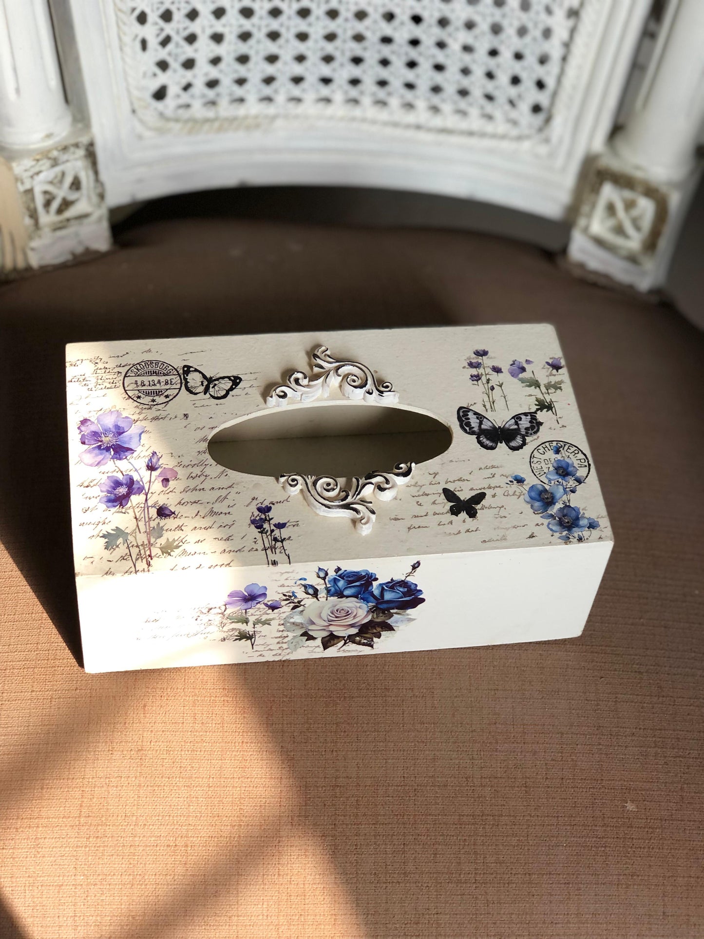 Hand-Painted Wooden Tissue Box - Vintage Violet Butterfly